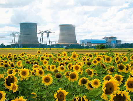 Dans l’agitation, la France continue de se distinguer… sur le nucléaire