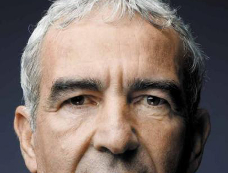 Raymond Domenech écrit les mémoires de François Hollande