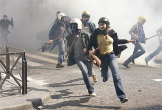 Après Mai, d&rsquo;Olivier Assayas. De Beaux Lendemains ?