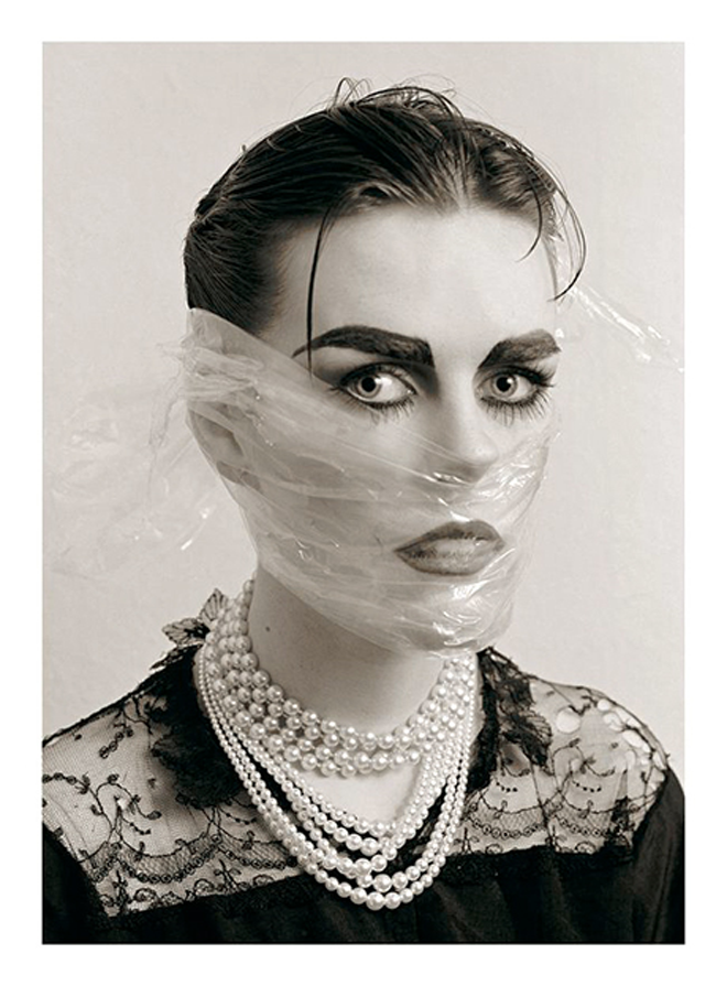 Linder, femme / objet au musée d’Art moderne de Paris