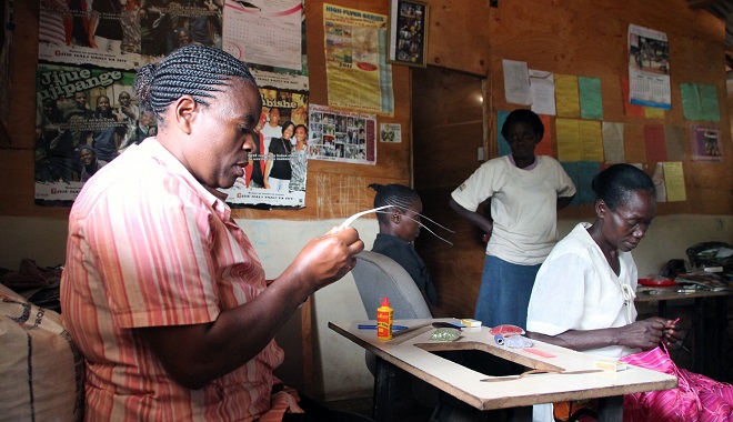 A Nairobi, des femmes séropositives s’organisent