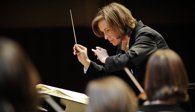 Les femmes veulent faire le spectacle