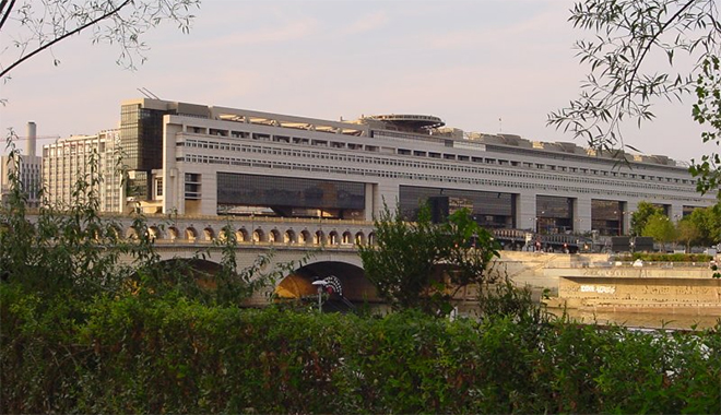 Un coup de fil du cabinet de Bernard Cazeneuve