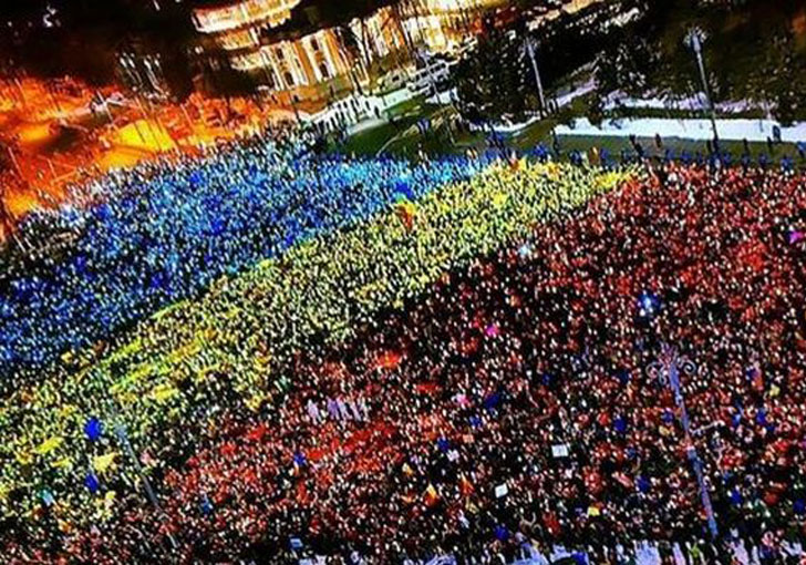 Édith Lhomel : « L&rsquo;opinion roumaine prend conscience que lutter contre la corruption est possible »