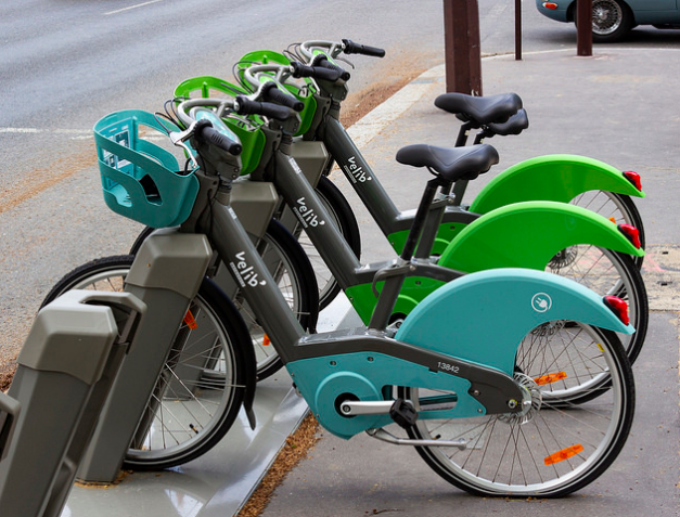 Vélib’ a totalement déraillé, il faut municipaliser !