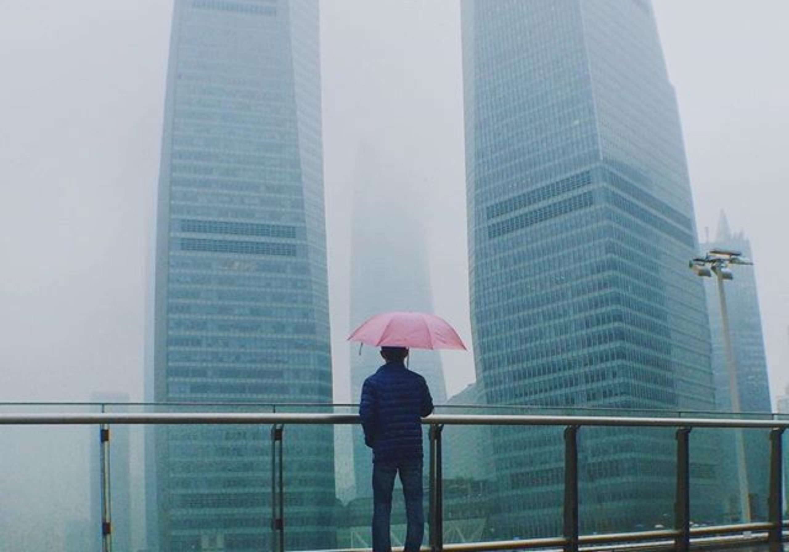 Coronavirus : « C&rsquo;est la mondialisation « désirable » qui pose problème, le tourisme de masse et le business »