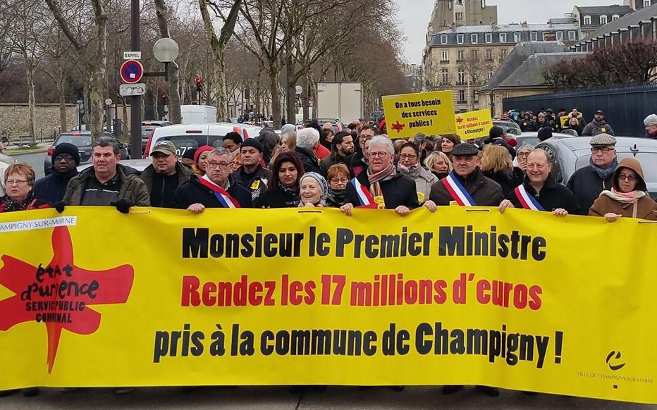 « Monsieur le président de la République, je suis un maire très en colère et je vais vous dire pourquoi… »