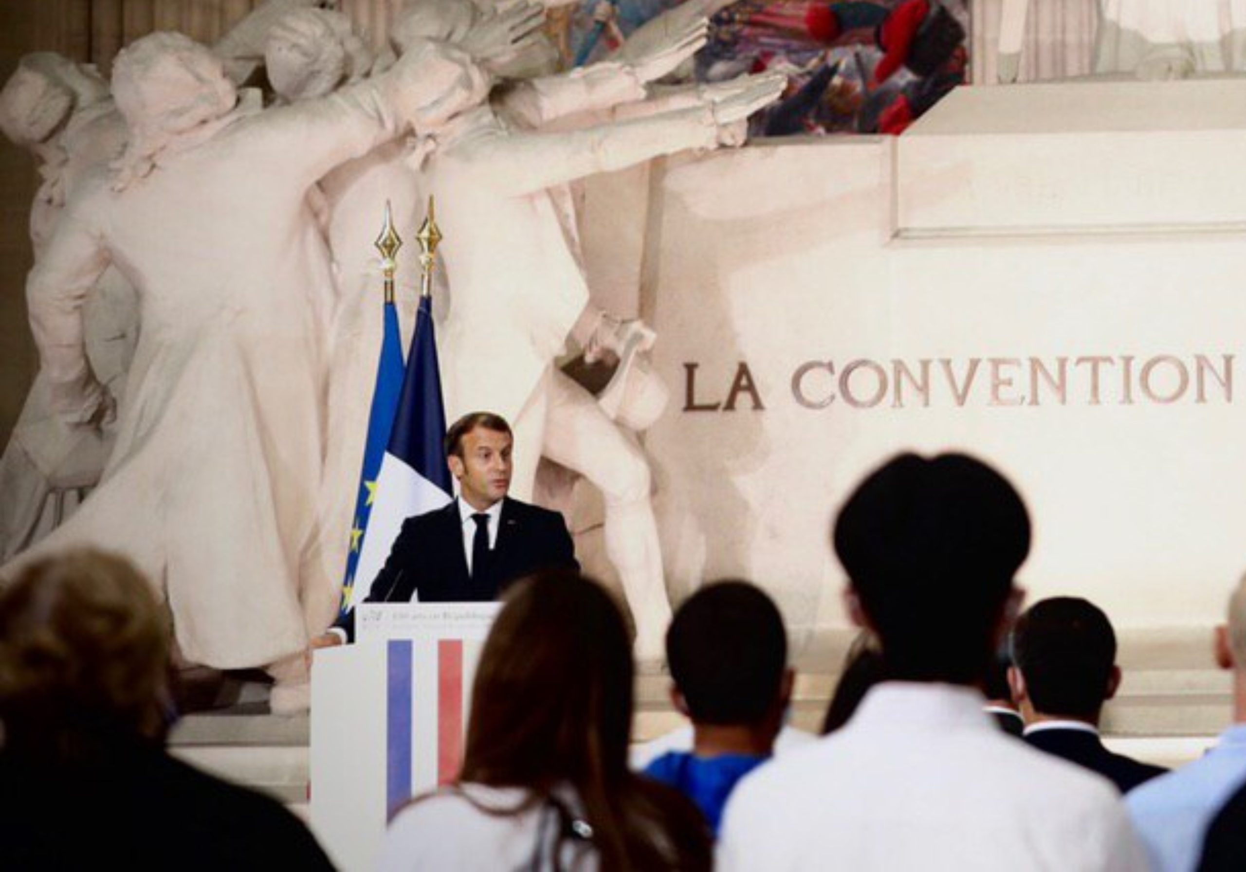Discours du Panthéon : pauvre République !