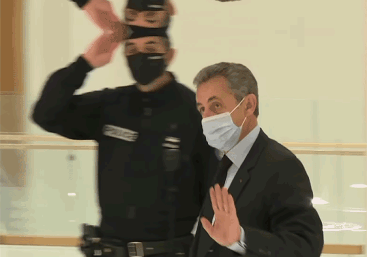 Le président de la République, le juge et l’avocat : le pouvoir sur le banc des accusés