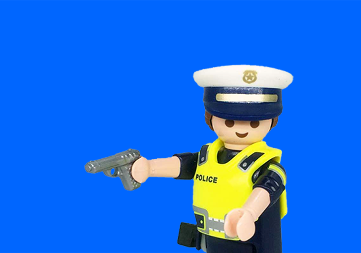 L’eau ça mouille. Le feu ça brûle. Et la police tue.