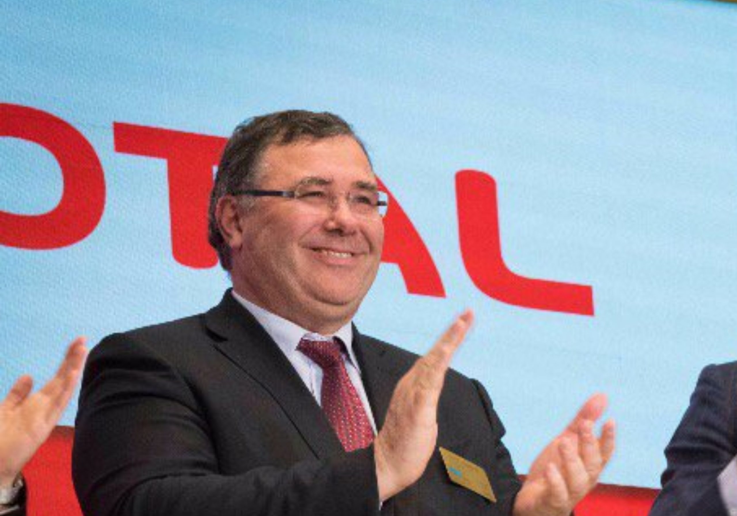 Le PDG de Total se dit « fatigué de cette accusation de « m’être augmenté de 52% » » alors qu&rsquo;il ne s&rsquo;est augmenté que de 51,7%