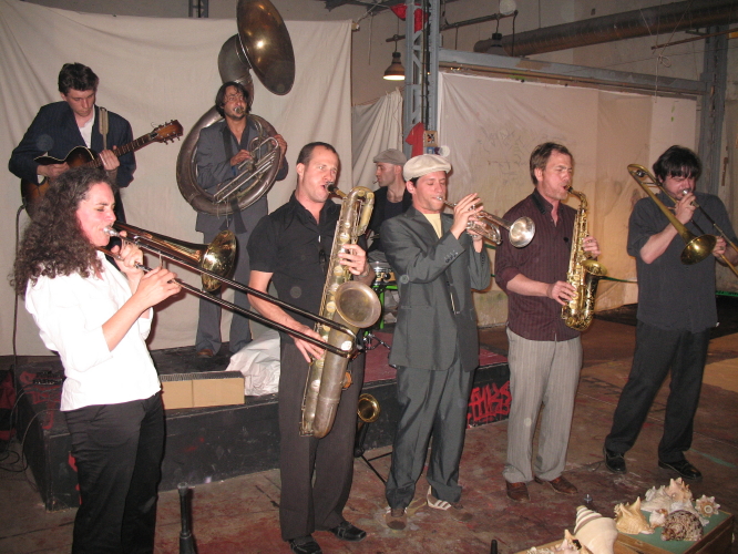 Ménilmontant à l&rsquo;écoute du commerce équitable